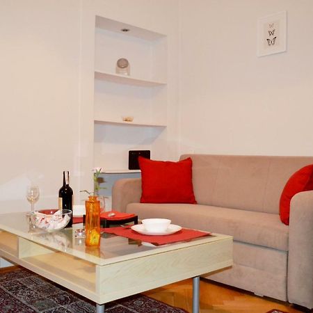 West Apartament Mazowiecka 7 Warszawa Zewnętrze zdjęcie