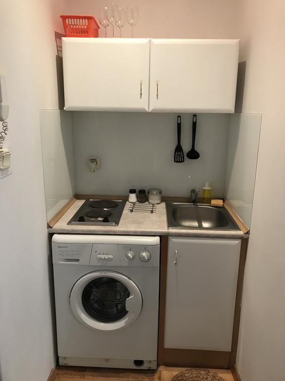 West Apartament Mazowiecka 7 Warszawa Zewnętrze zdjęcie
