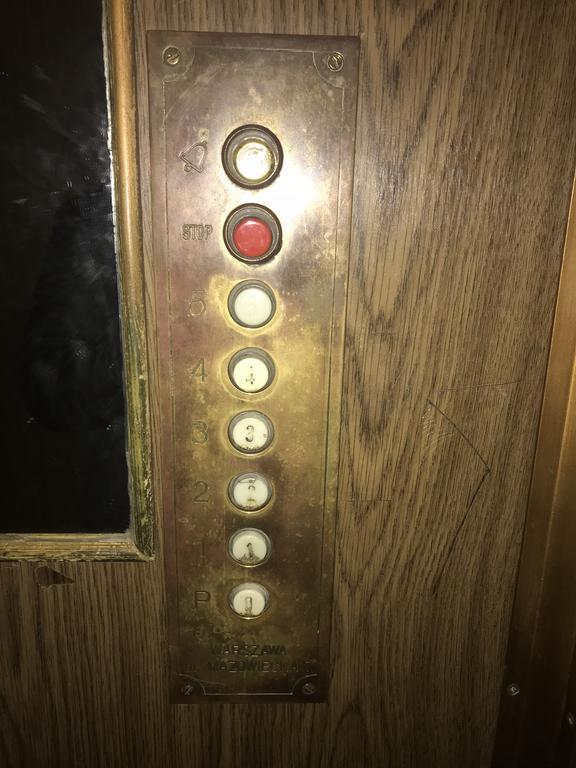 West Apartament Mazowiecka 7 Warszawa Zewnętrze zdjęcie