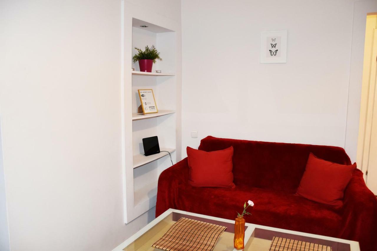 West Apartament Mazowiecka 7 Warszawa Zewnętrze zdjęcie